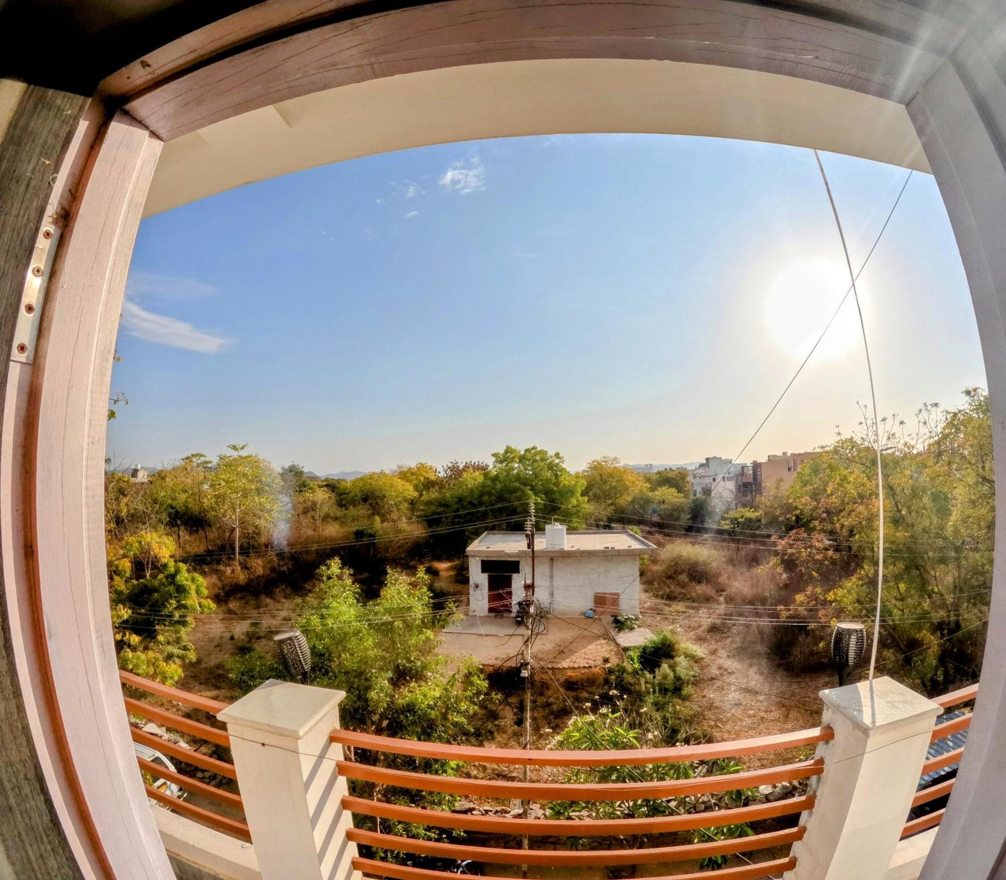 Choudhary White House Udaipur Exterior foto